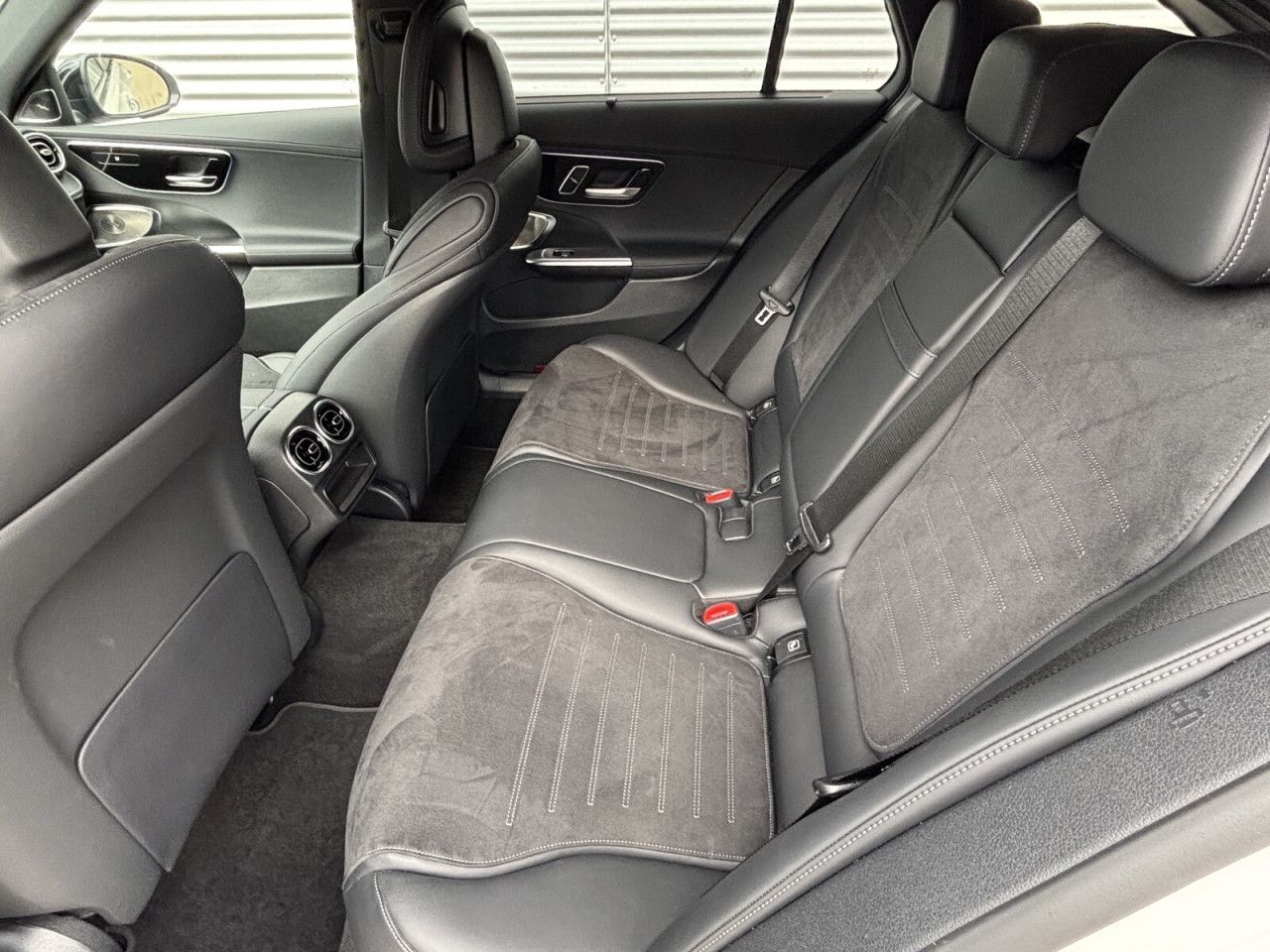 Mercedes-Benz C-Klasse – Bild 16