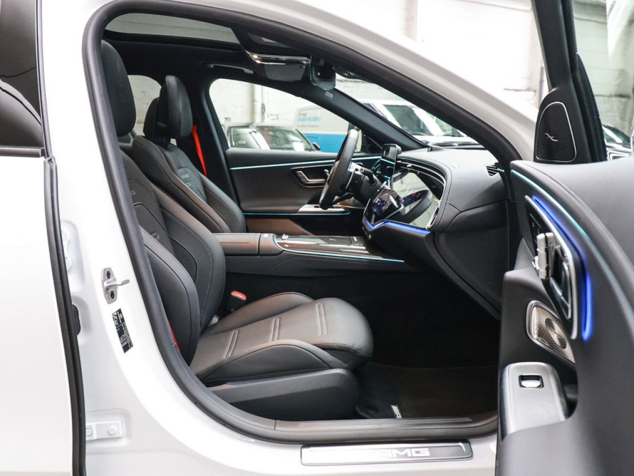 Mercedes-Benz E-Klasse – Bild 2