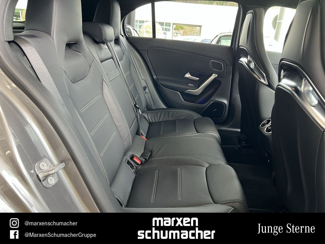 Fahrzeugbild 14 / 30