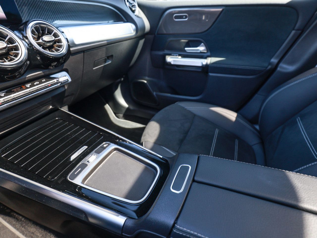 Mercedes-Benz GLB – Bild 13