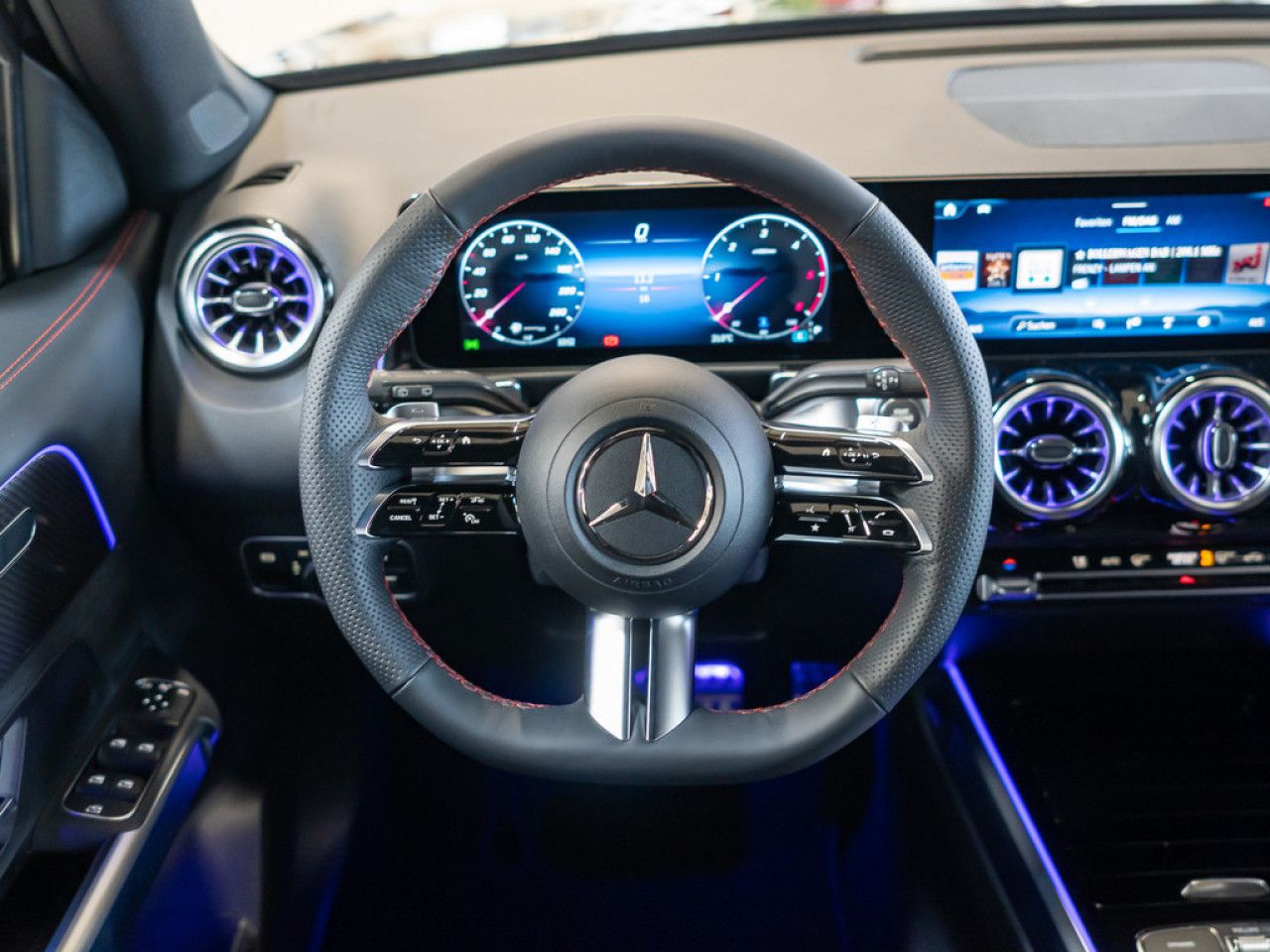 Mercedes-Benz GLB – Bild 8