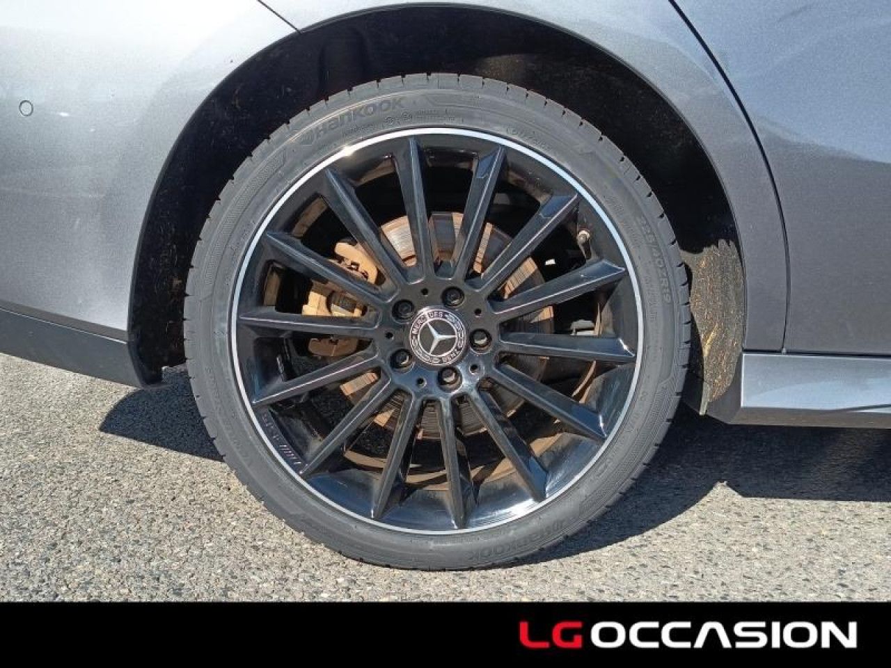 Photo du v&eacute;hicule 17 / 18