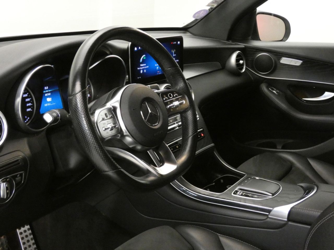 Photo du v&eacute;hicule 13 / 18