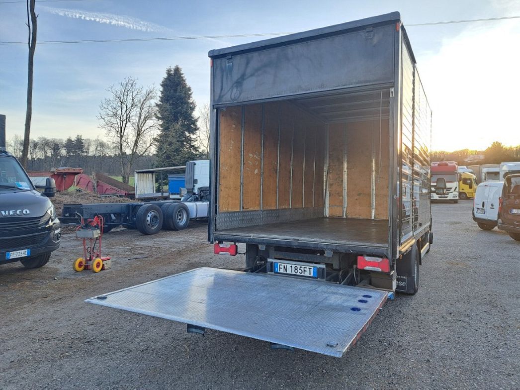 IVECO | 70C18