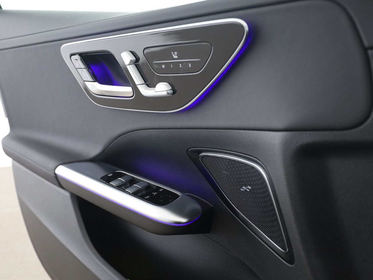 Mercedes-Benz C-Klasse – Bild 12