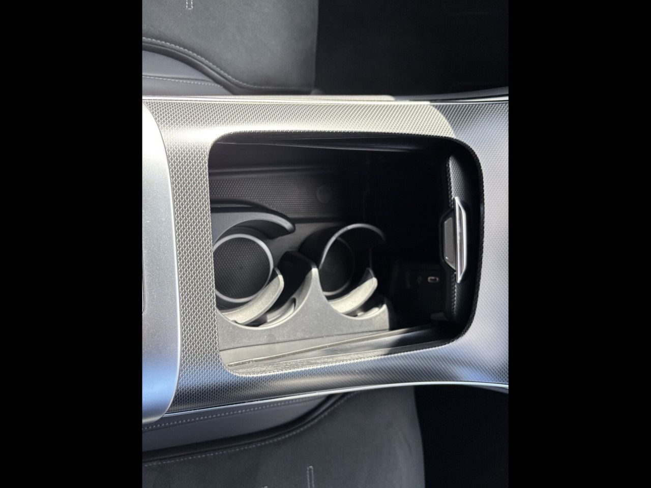 Fahrzeugbild 17 / 24