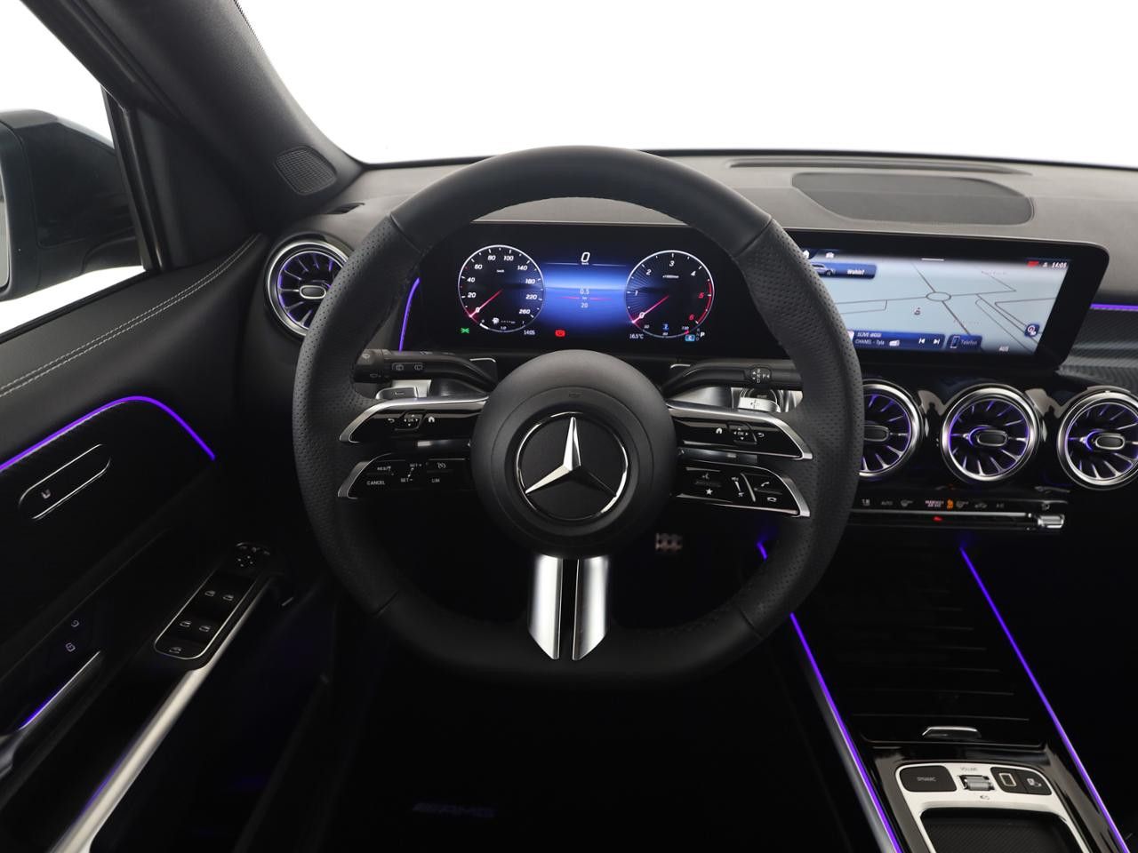 Mercedes-Benz GLB – Bild 11