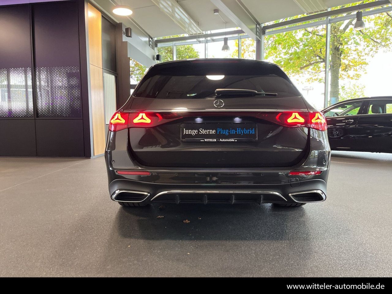 Mercedes-Benz E-Klasse – Bild 12