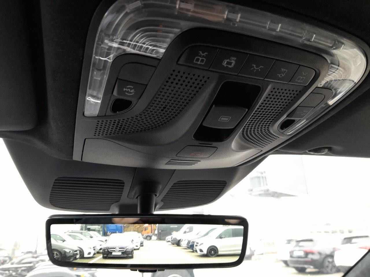 Zdjęcie pojazdu 17 / 20