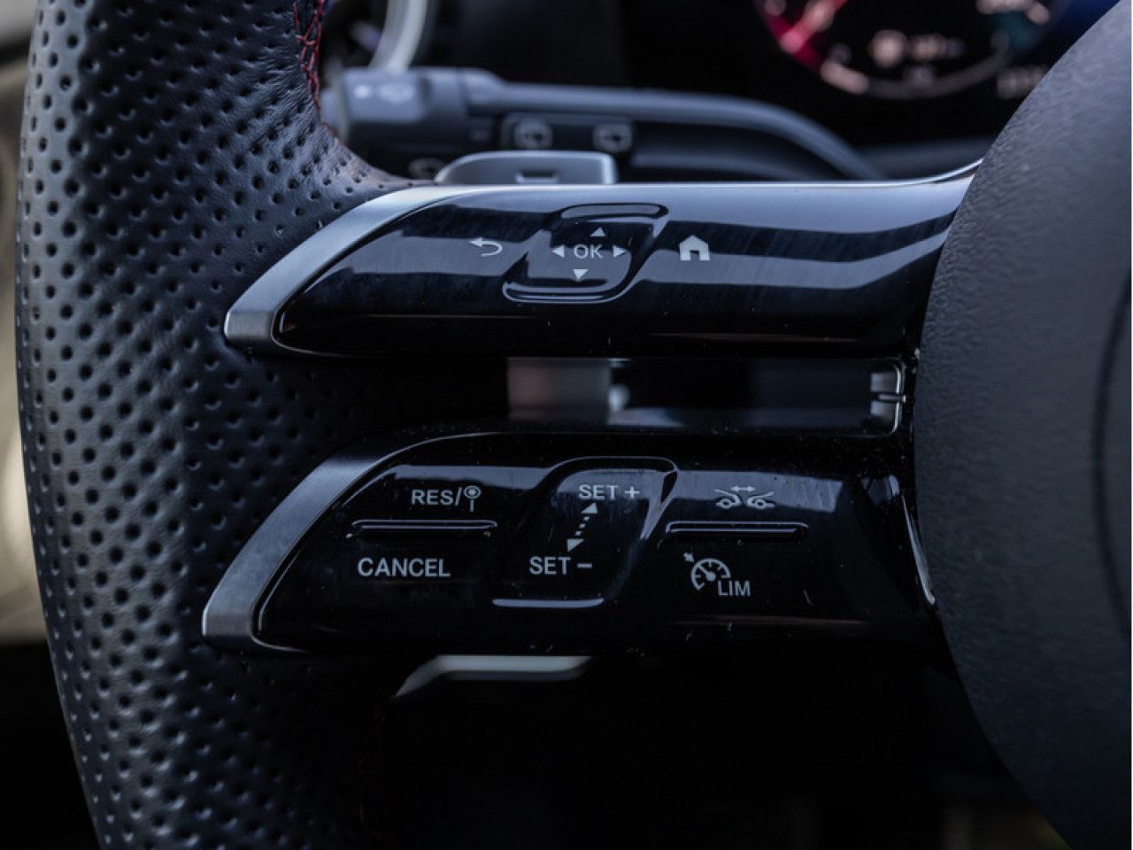 Fahrzeugbild 18 / 24