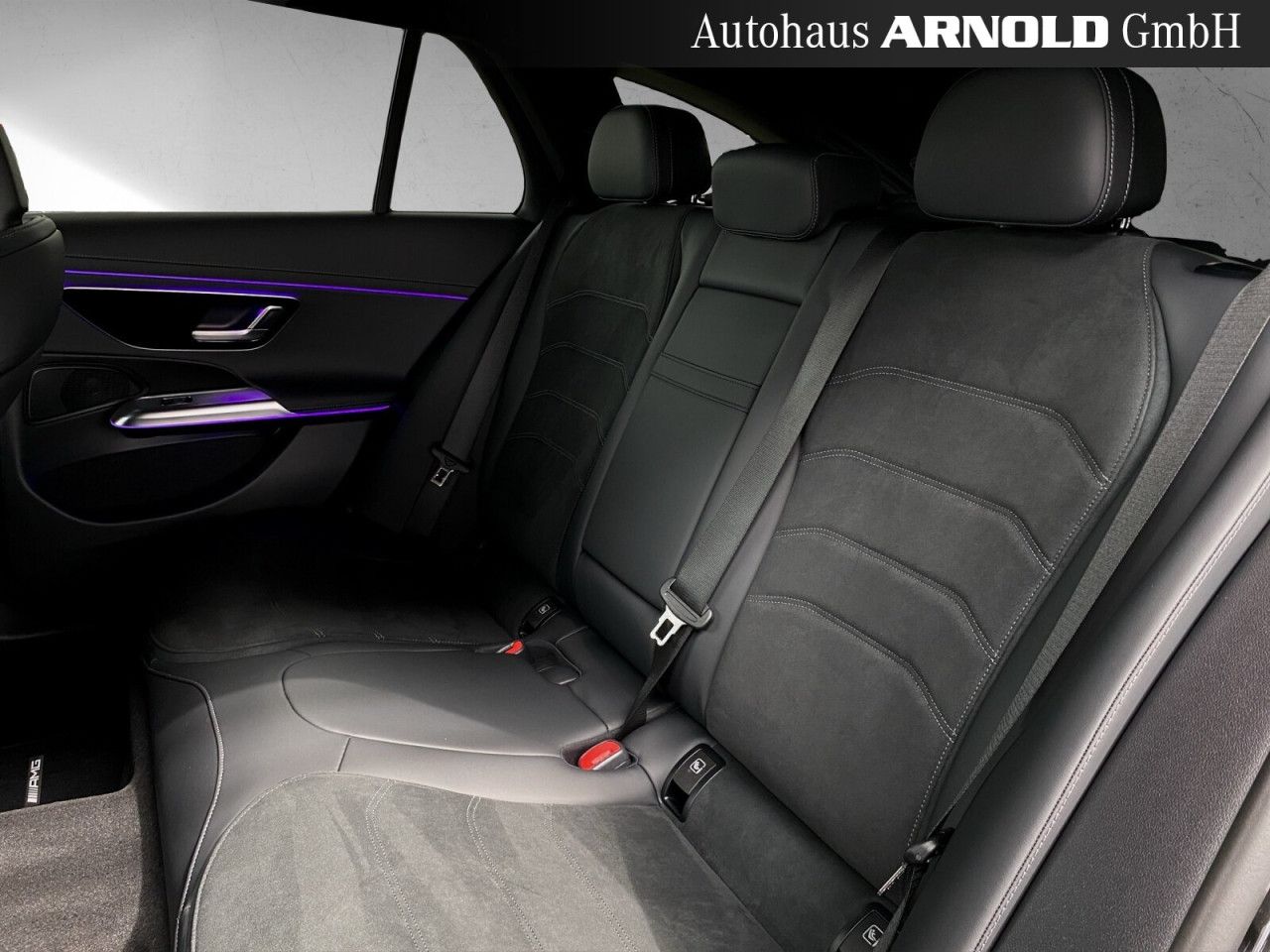 Mercedes-Benz E-Klasse – Bild 10