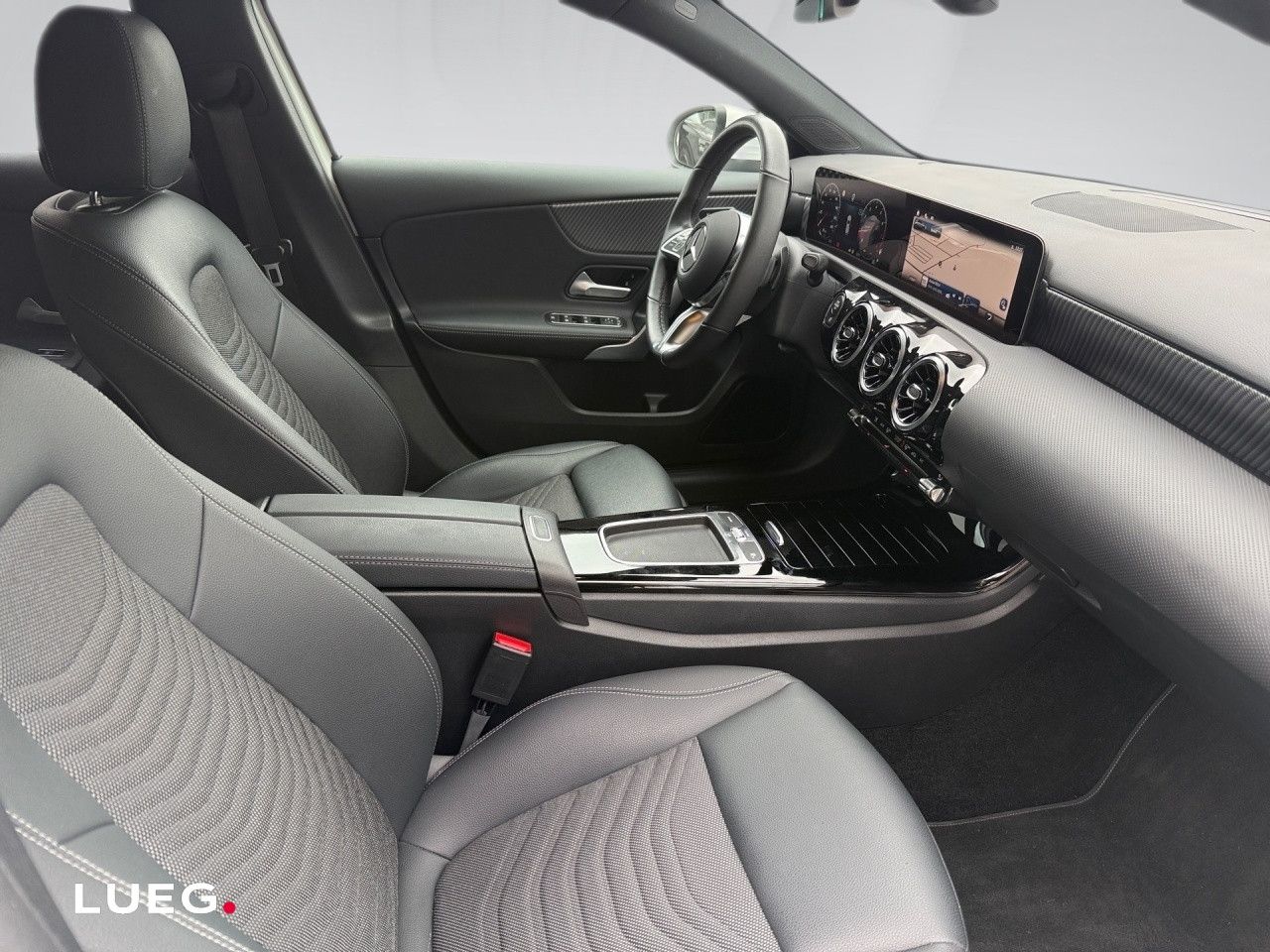 Mercedes-Benz A-Klasse – Bild 8