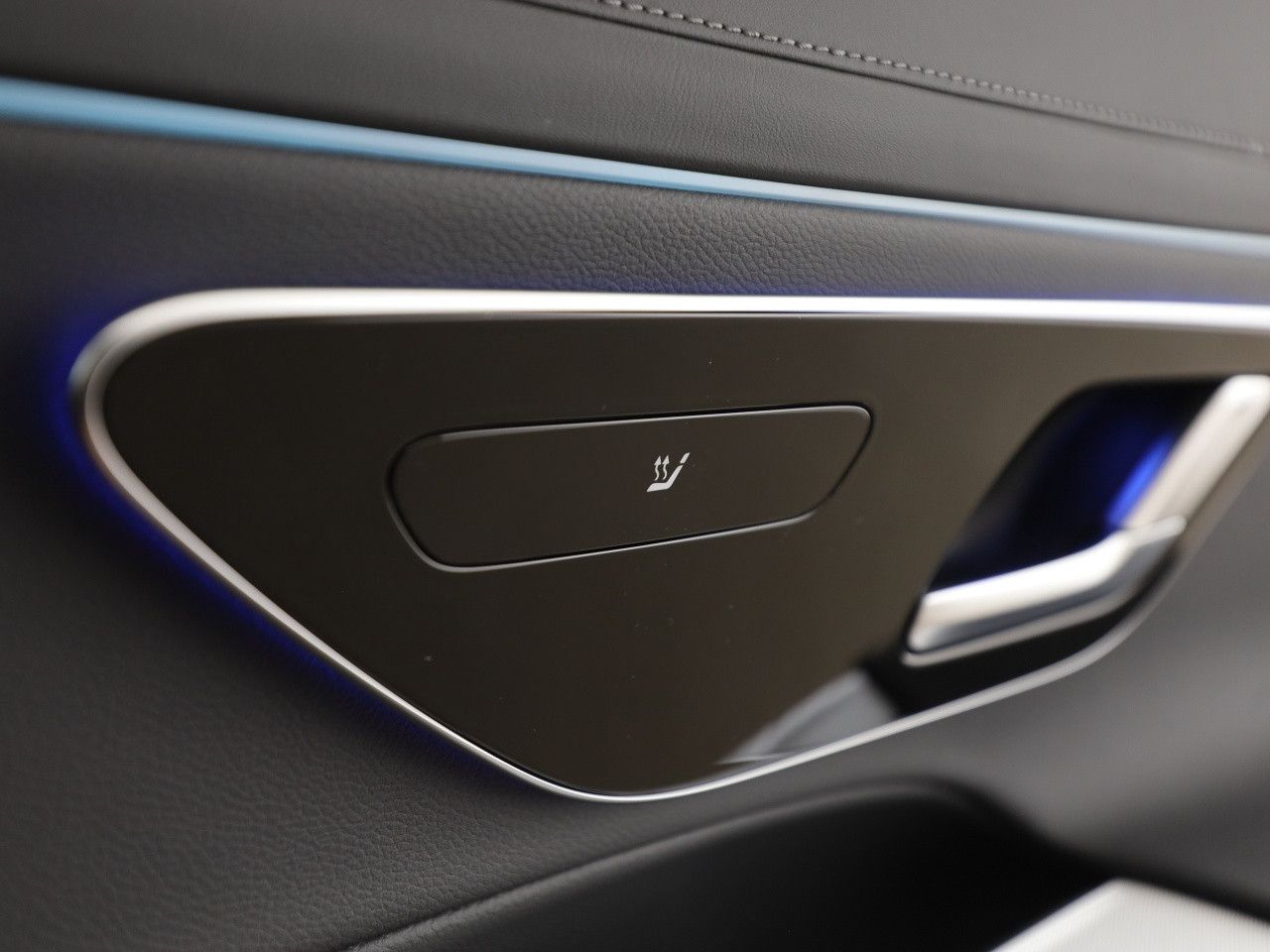 Mercedes-Benz E-Klasse – Bild 22