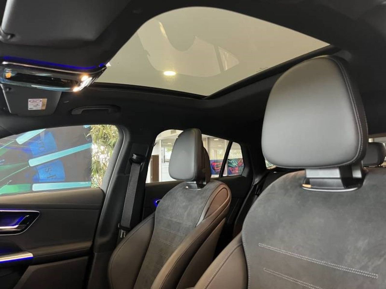 Photo du v&eacute;hicule 12 / 15