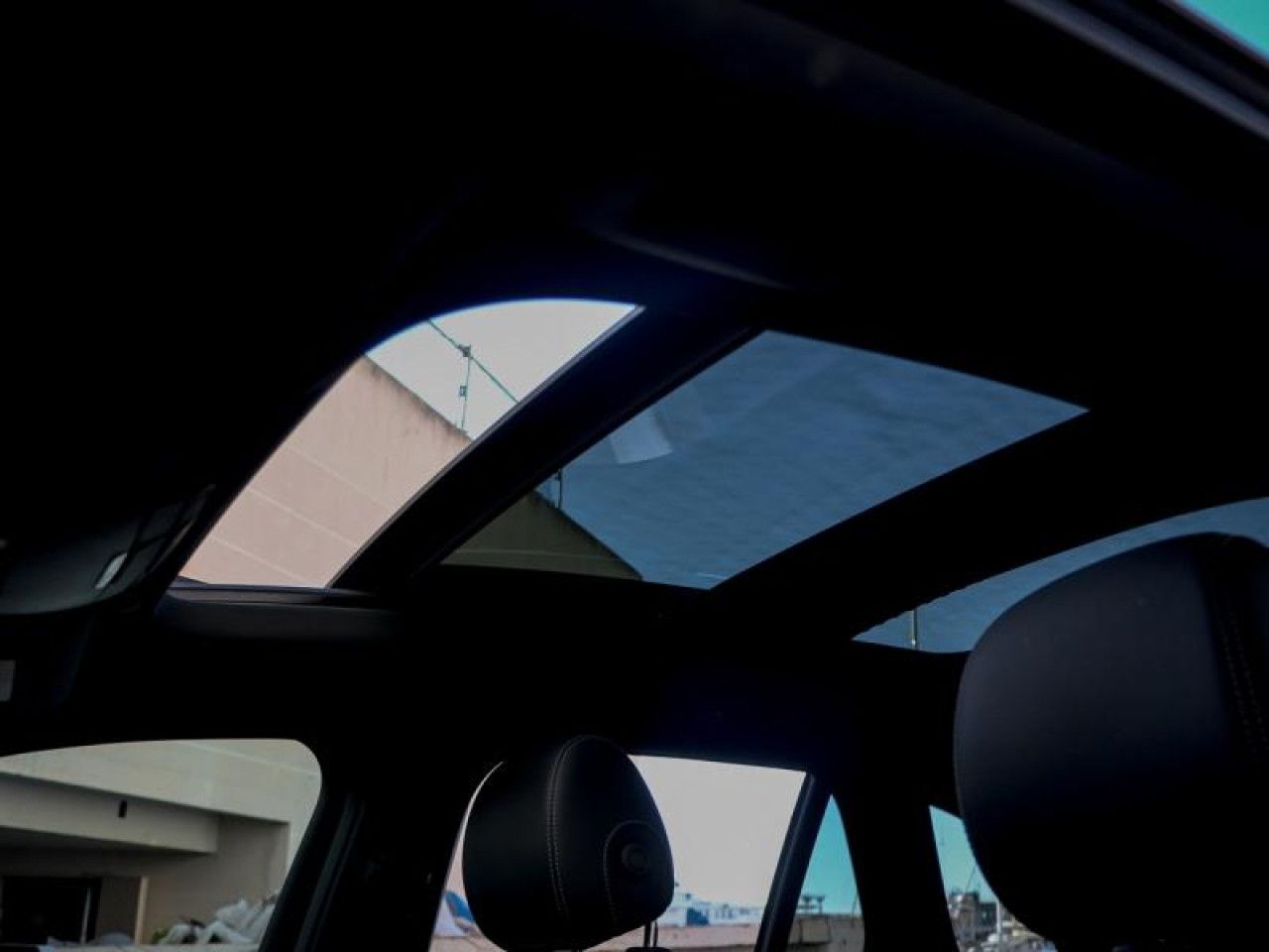 Photo du v&eacute;hicule 7 / 18