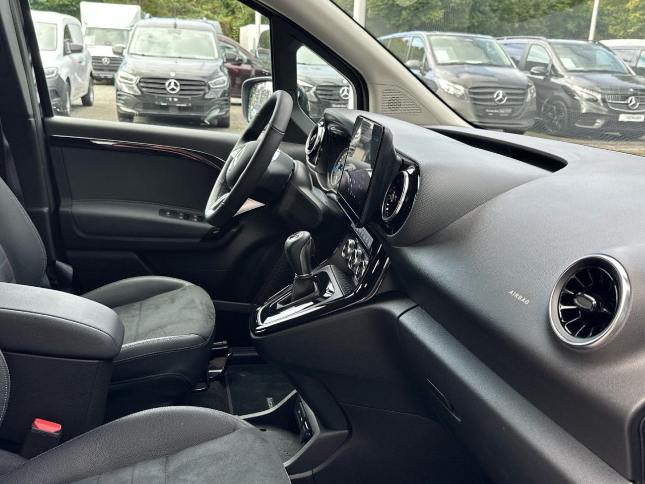 Mercedes-Benz EQT – Bild 14