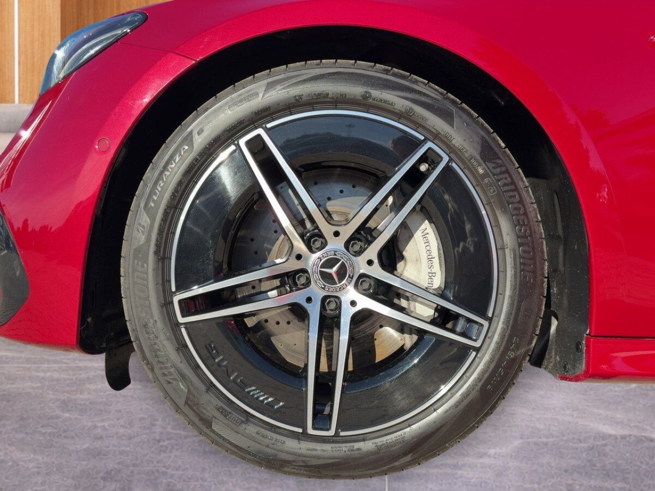 Mercedes-Benz E-Klasse – Bild 11