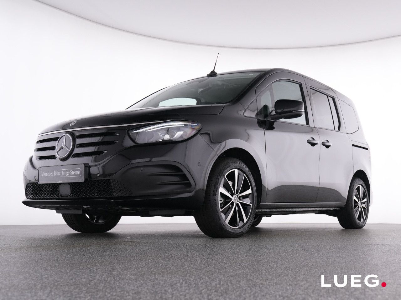 Mercedes-Benz EQT – Bild 6