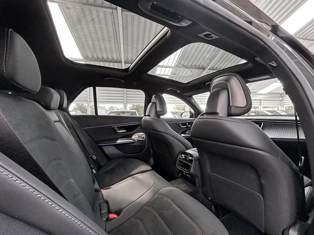 Mercedes-Benz E-Klasse – Bild 11