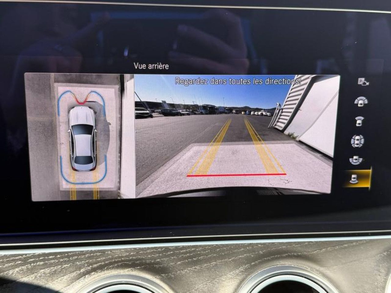 Photo du v&eacute;hicule 17 / 18