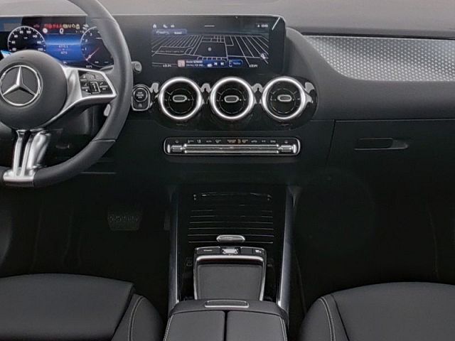 Last viewed vehicle image 4