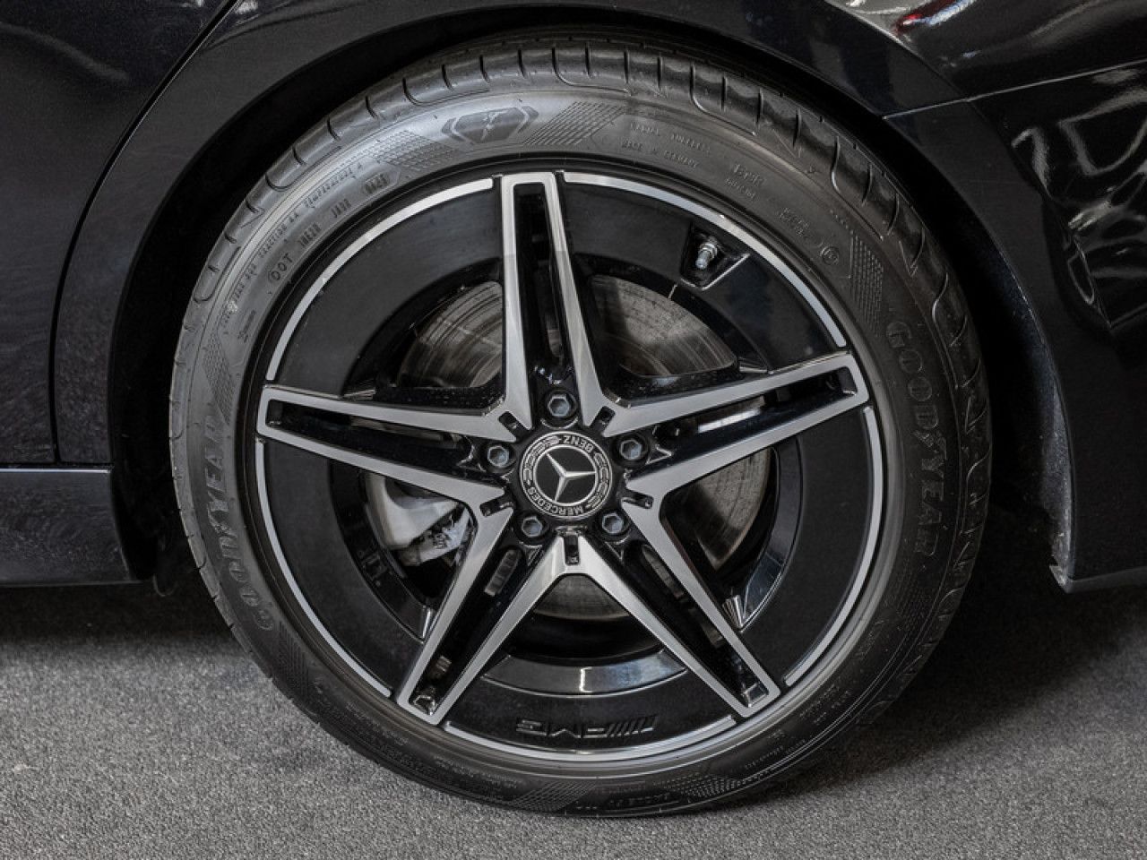 Mercedes-Benz C-Klasse – Bild 5