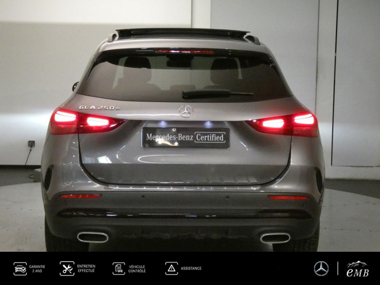 Photo du v&eacute;hicule 4 / 18