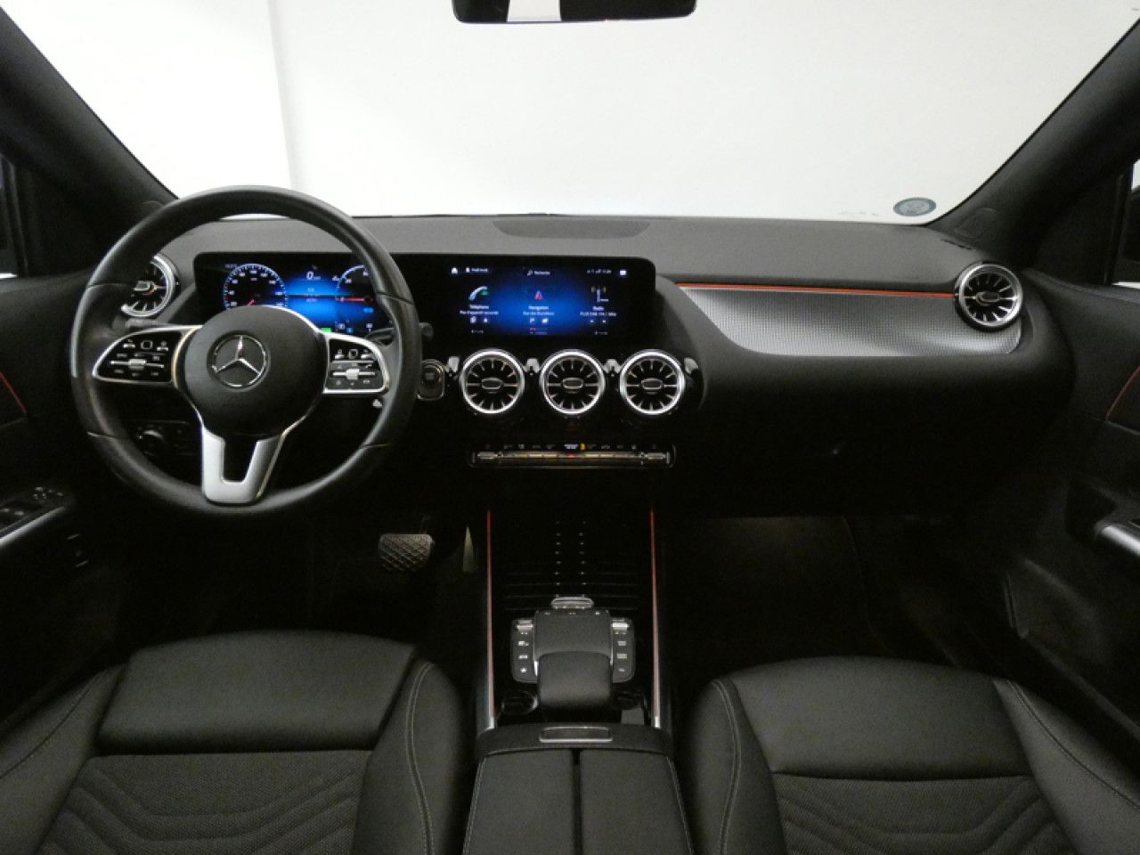 Photo du v&eacute;hicule 11 / 18