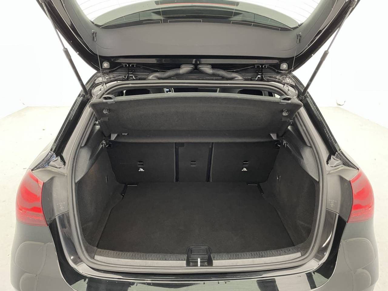 Photo du v&eacute;hicule 14 / 18