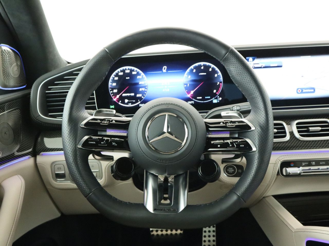 Mercedes-Benz GLS – Bild 11