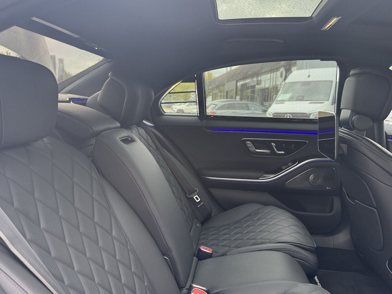 Mercedes-Benz S-Klasse – Bild 17
