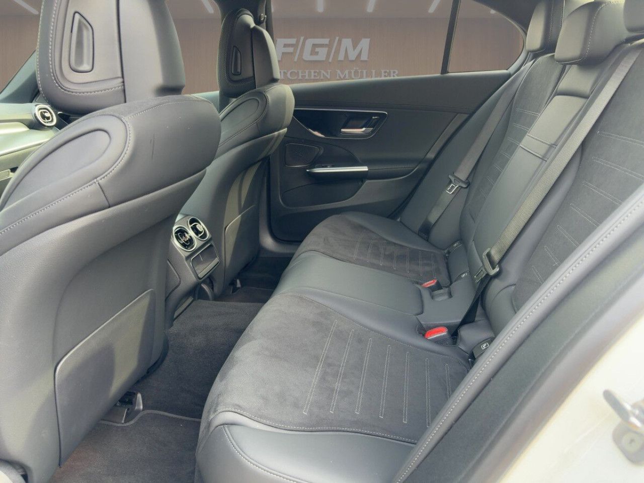 Mercedes-Benz C-Klasse – Bild 7