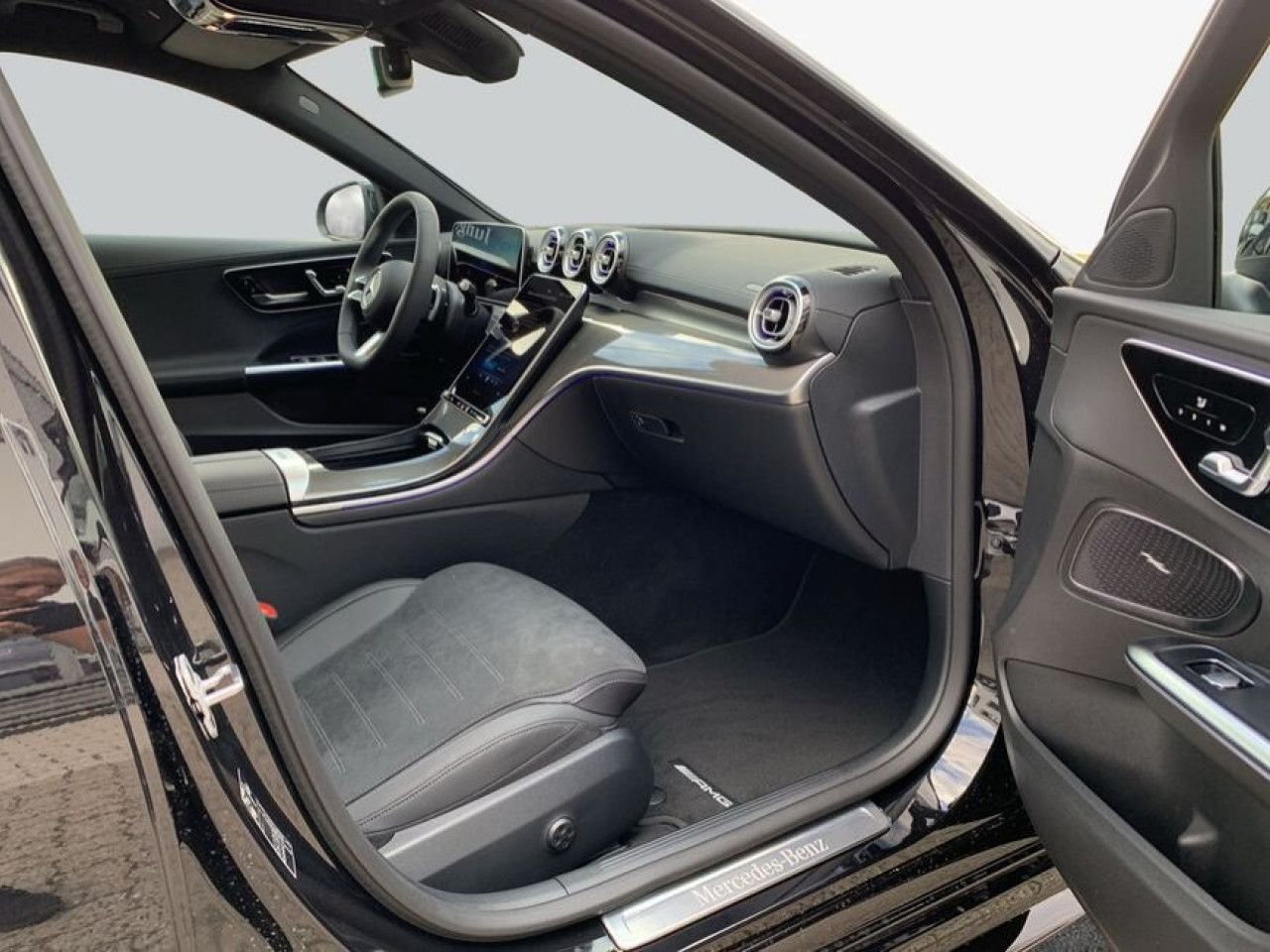 Mercedes-Benz C-Klasse – Bild 12