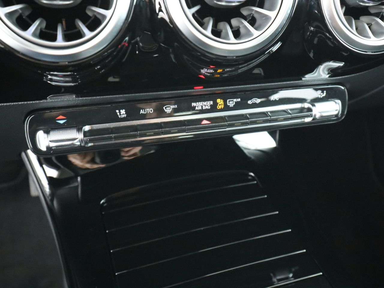 Mercedes-Benz A-Klasse – Bild 14