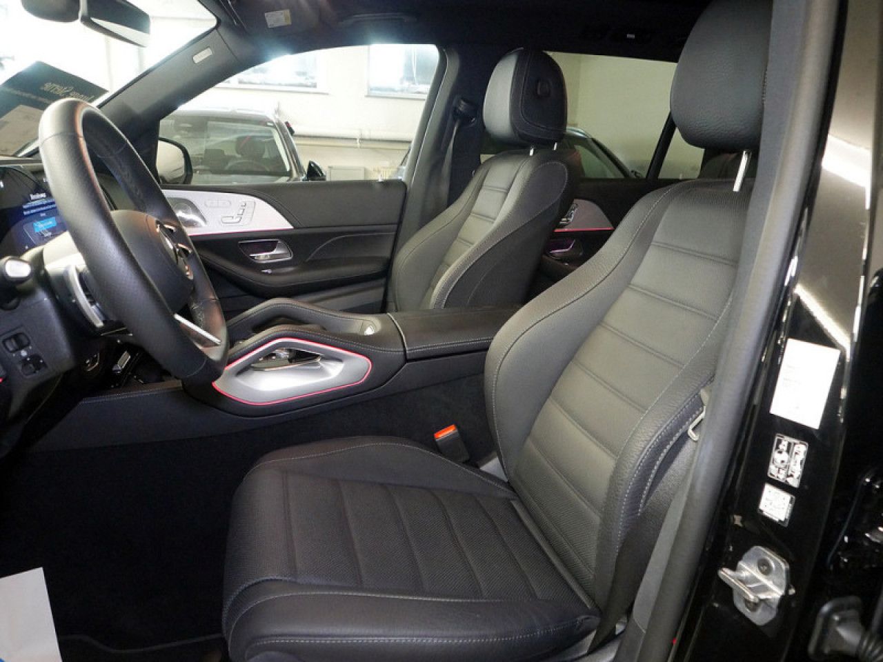 Mercedes-Benz GLS – Bild 17