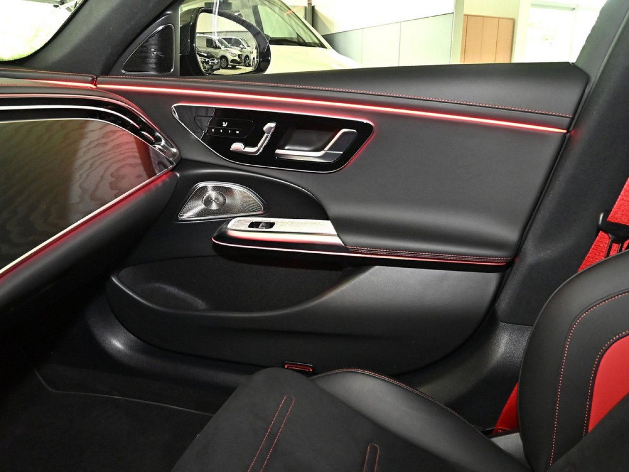 Mercedes-Benz E-Klasse – Bild 15