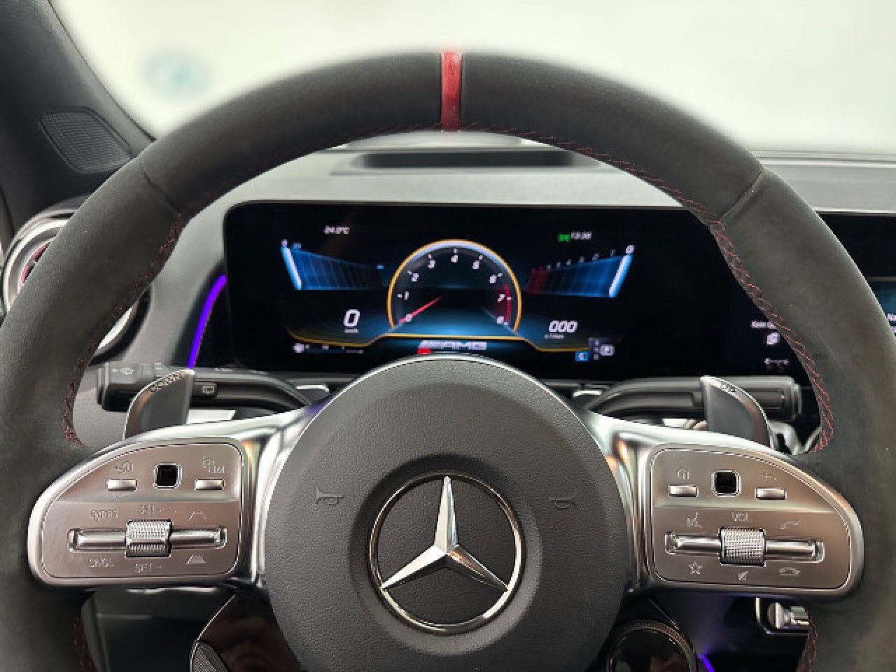 Mercedes-Benz GLB – Bild 8