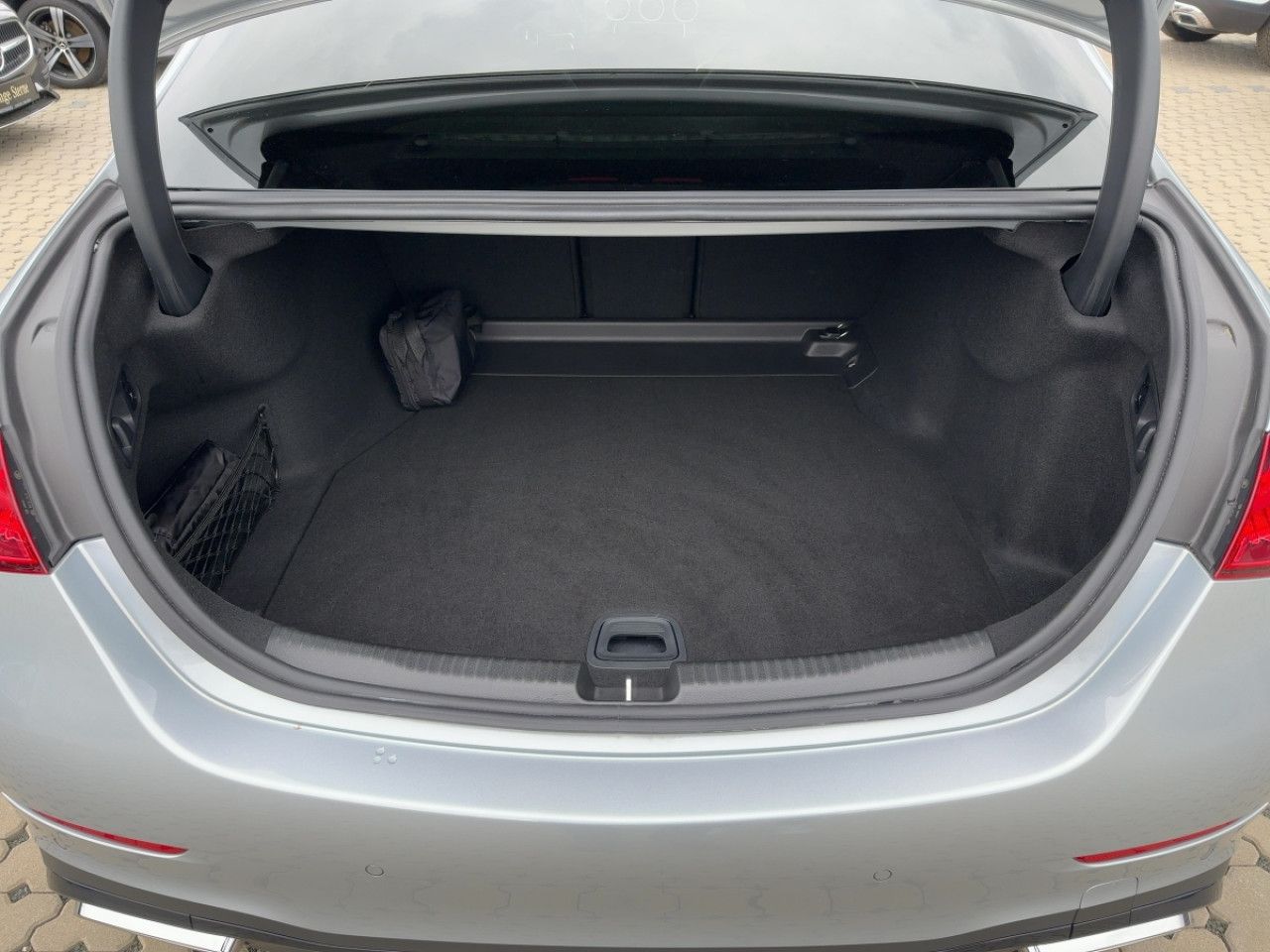Mercedes-Benz C-Klasse – Bild 8