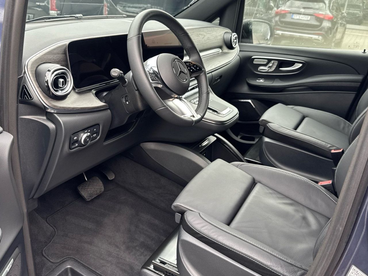 Mercedes-Benz EQV – Bild 6
