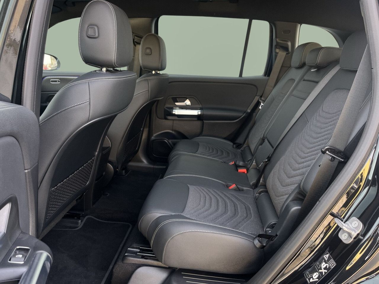 Mercedes-Benz EQB – Bild 16