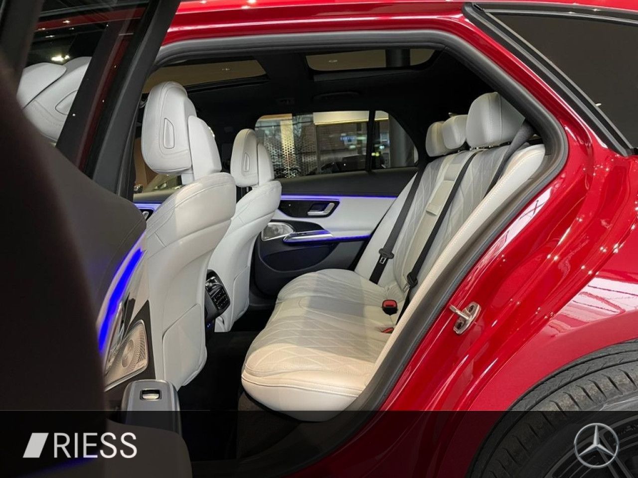 Mercedes-Benz E-Klasse – Bild 4