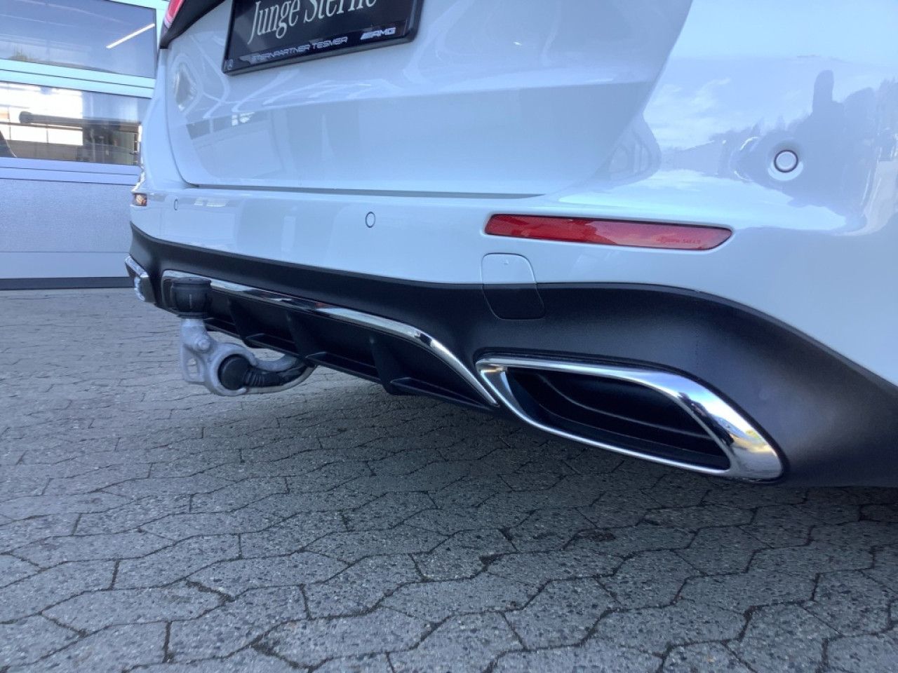 Mercedes-Benz E-Klasse – Bild 11