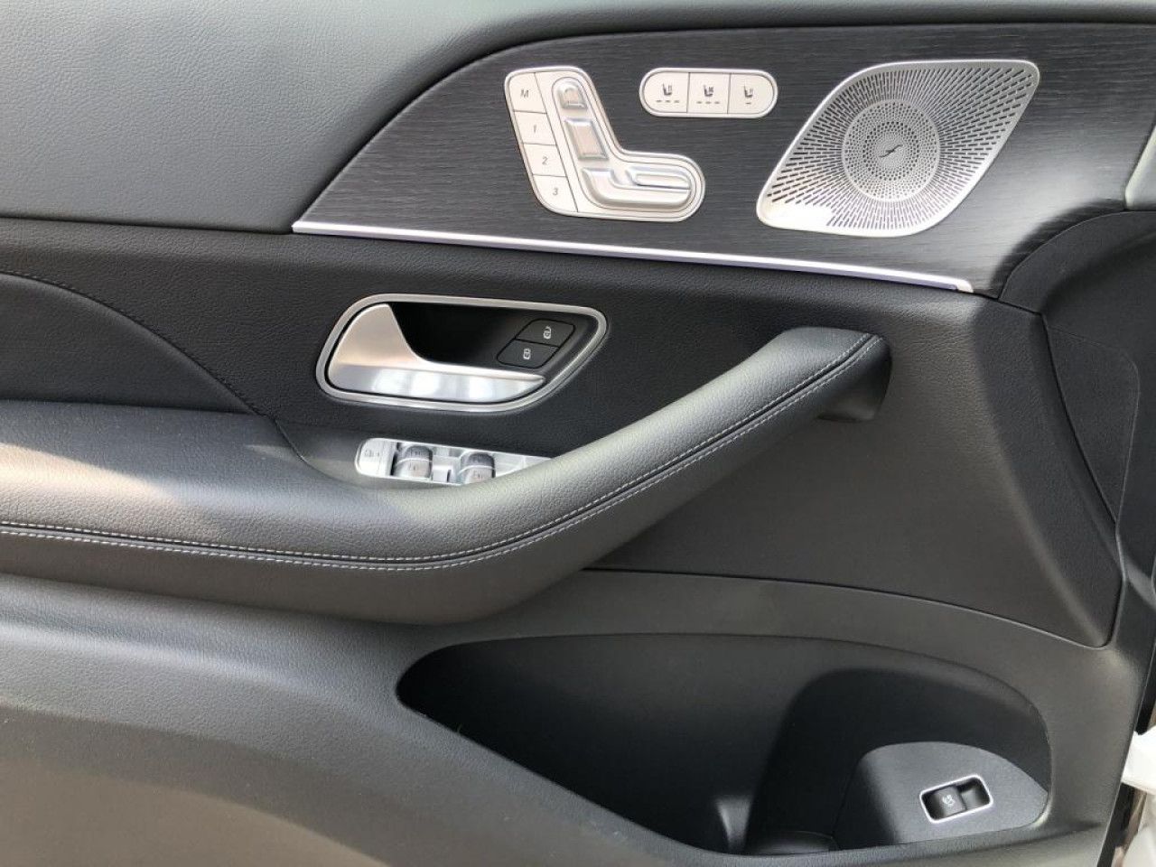 Mercedes-Benz GLS – Bild 15