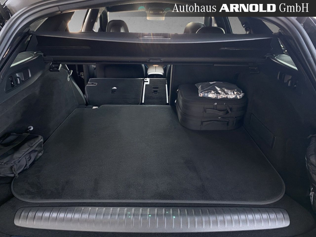 Mercedes-Benz E-Klasse – Bild 11