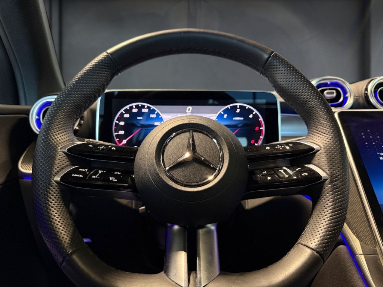 Mercedes-Benz GLC – Bild 7