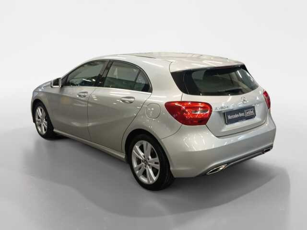 Imagem do veículo 3 / 15