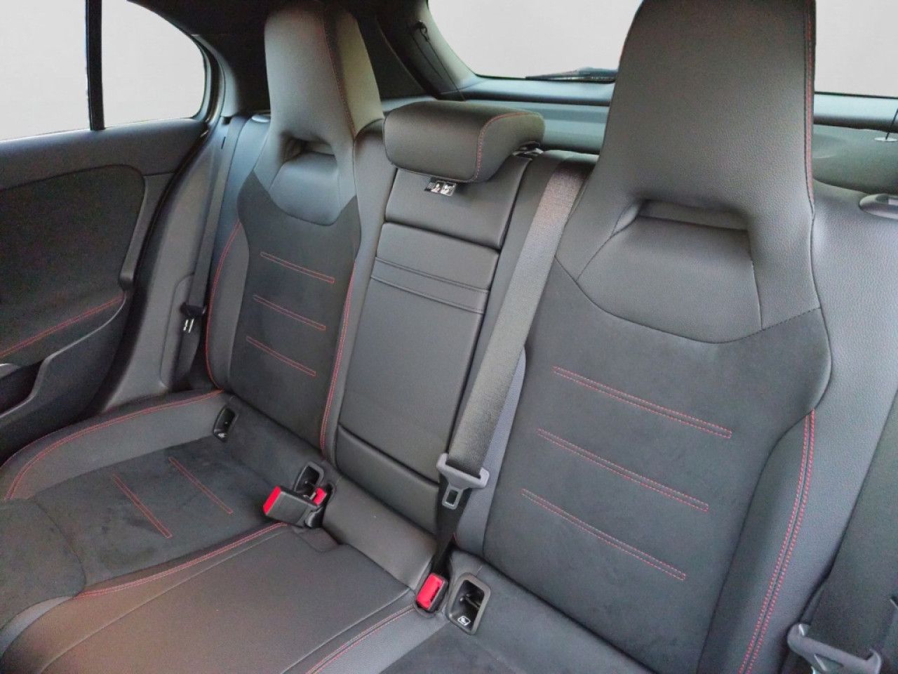 Mercedes-Benz A-Klasse – Bild 13