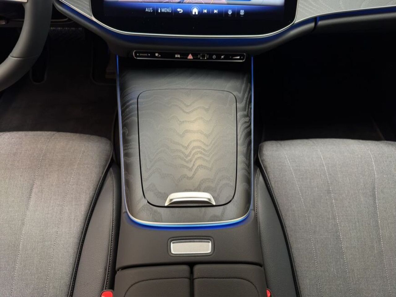 Mercedes-Benz E-Klasse – Bild 14