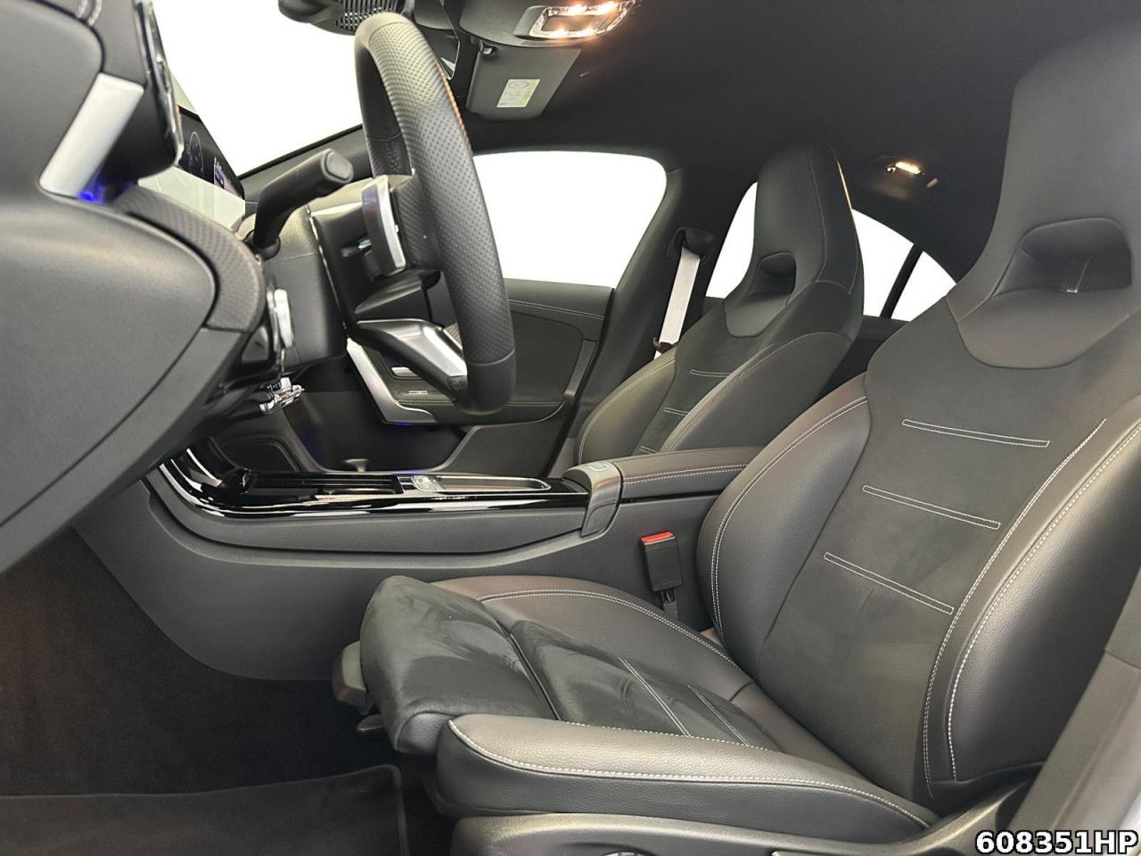 Mercedes-Benz CLA – Bild 10