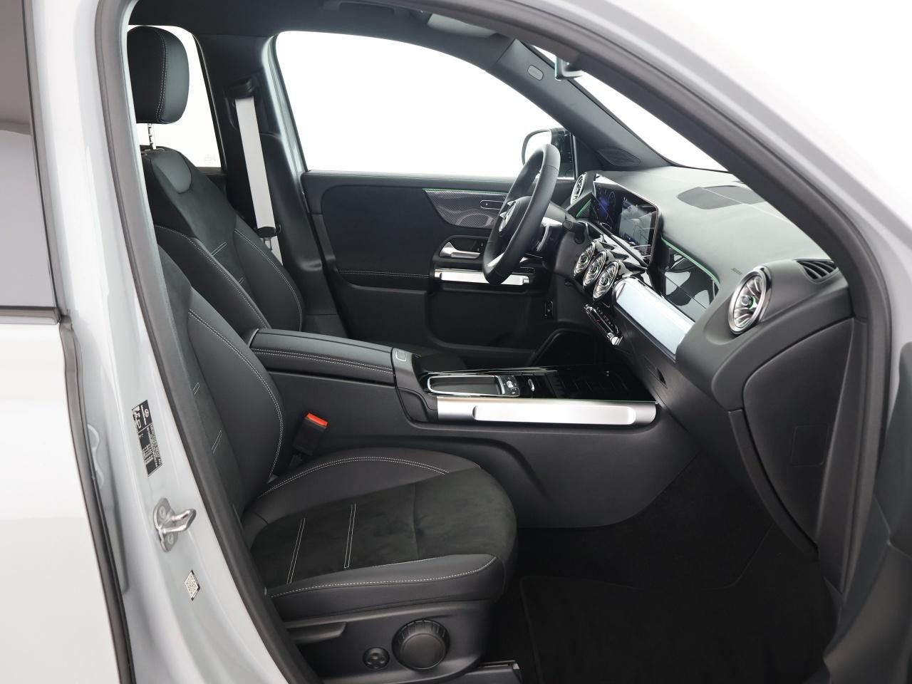 Mercedes-Benz GLB – Bild 9